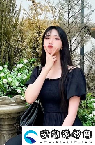 豐滿(mǎn)的女鄰居