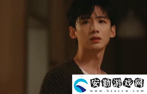 難哄桑延苦練8塊腹肌