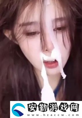 美女主播直播間展示演技