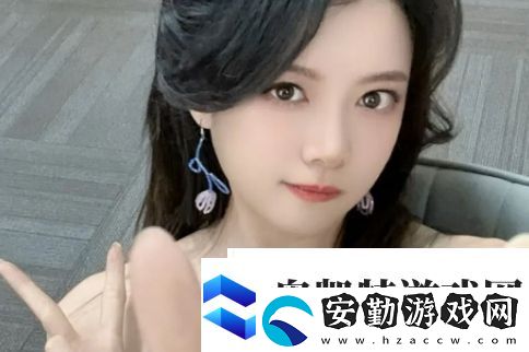 駱歆回應(yīng)年收入才16萬