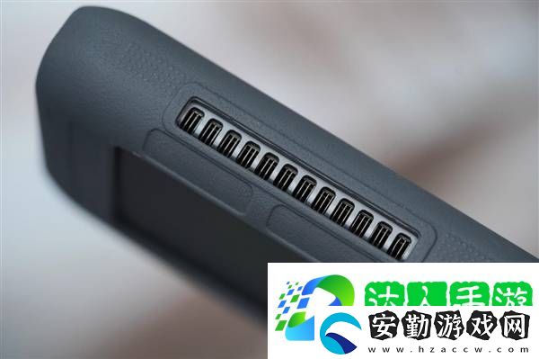 極空間T2S
