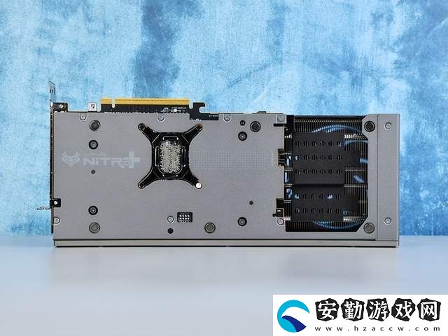 藍寶石NITRO+