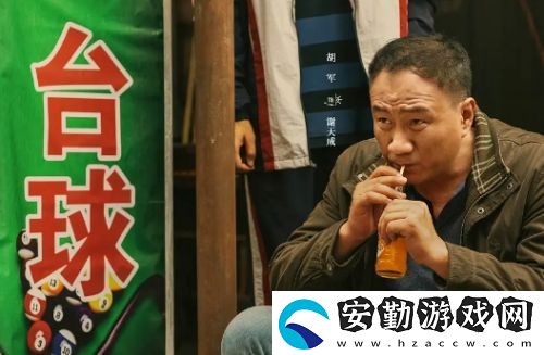 56歲胡軍亮相北上