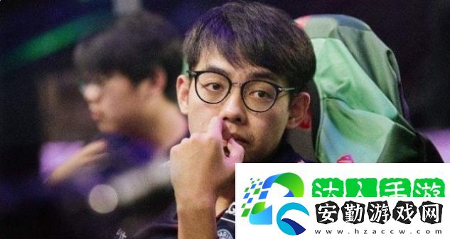 超哥表示自己配不上歷史十大中單選手